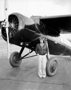 Amelia's 1935 record: 1st solo flight from Hawaii to California.