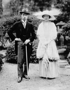 Prince Hirohito married his distant cousin Princess Nagako, 1924.