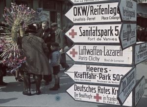 German road signals in Paris during the WWII occupation 