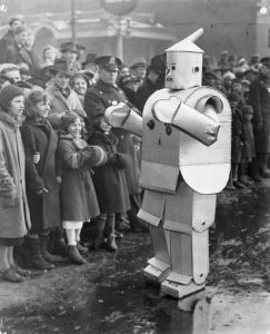 Mummers Parade: Human-like robot stunned crowds.