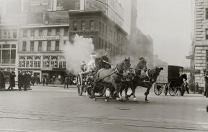 Firetrucks in NYC (1910)