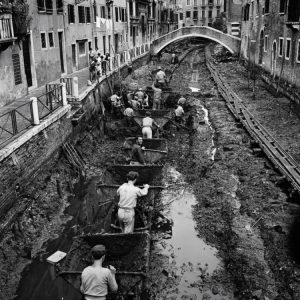 Venice's Grand Canal being drained and cleaned.