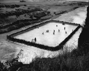 Canadian soldiers played hockey on the Imjingang River during Korean war!