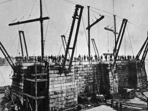 1870s Brooklyn Bridge featured wine cellars beneath its abutments.