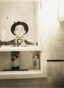 Young Frank Sinatra took some pretty cool selfies back in 1938.