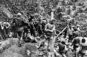 A vision of hell... the Serra Pelada gold mine in the Amazon, Brazil. Taken by Sebastiao Salgado in 1986.