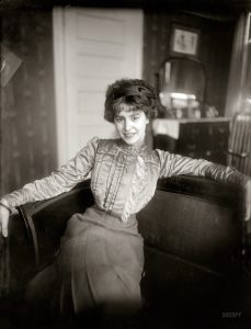 Elvira de Hidalgo, Spanish soprano and  vocal instructor, New York, 1910.